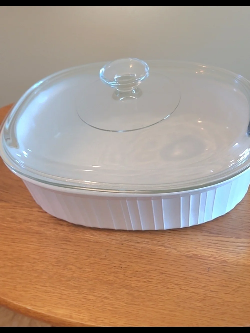Vintage Corningware French White 2.8L Casserole Dish with Lid